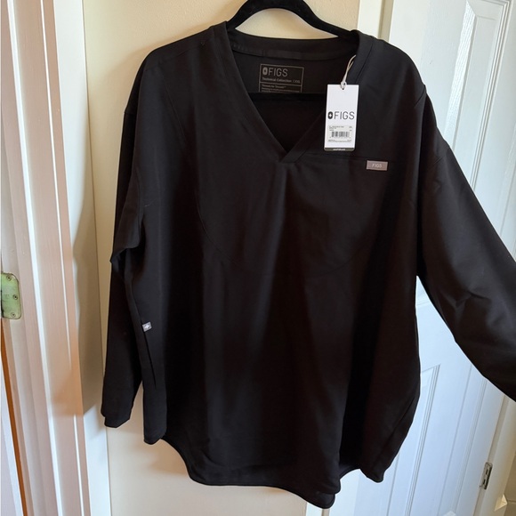 Figs Tops - Figs Classic Black Long Sleeve Top